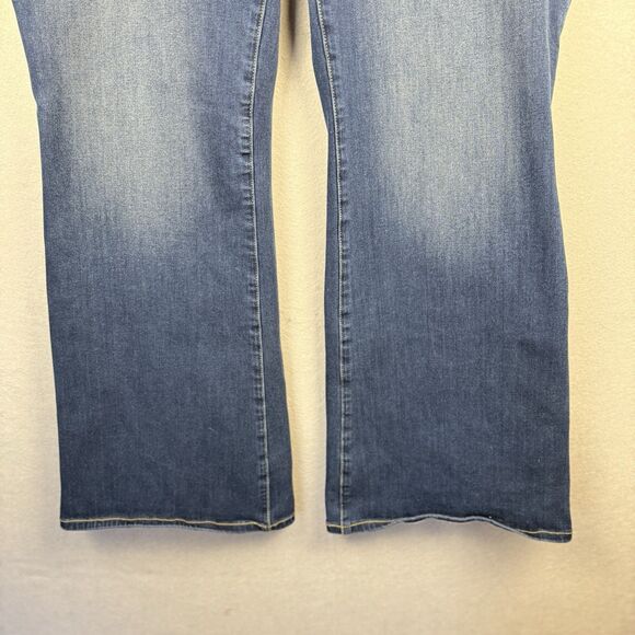 Betabrand Jeans Womens 2XL Tall/Long Blue Denim Pull On Bootcut Flare Stretch - Picture 7 of 8
